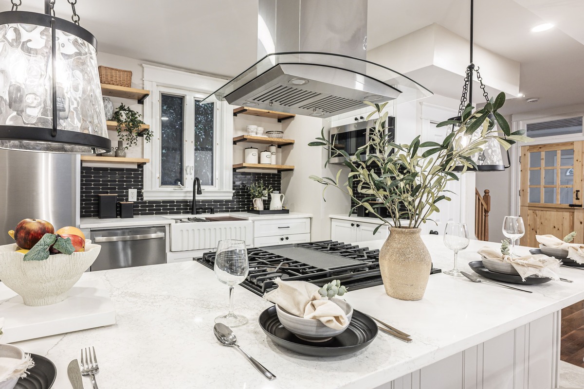 Professionally staged home by MHS